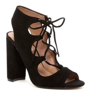 Steve Madden Black Suede Lace Up Heels